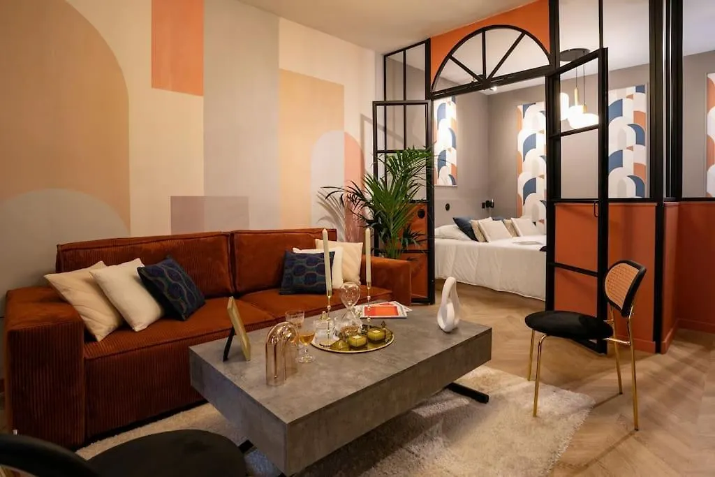 Sublimappartlamarquisepariscenter2Bathr 0*, Parigi Francia